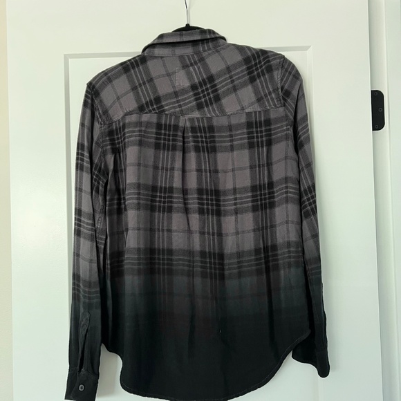 Rails | Women’s Plaid Soft Button Down Flannel - Picture 2 of 5